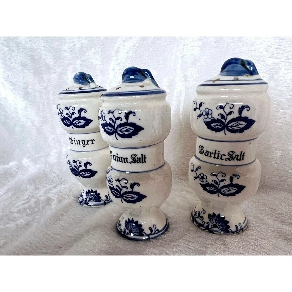 Vintage Blue Onion Decor Ceramic Spice Jar Set Garlic Salt Onion Ginger Japan
